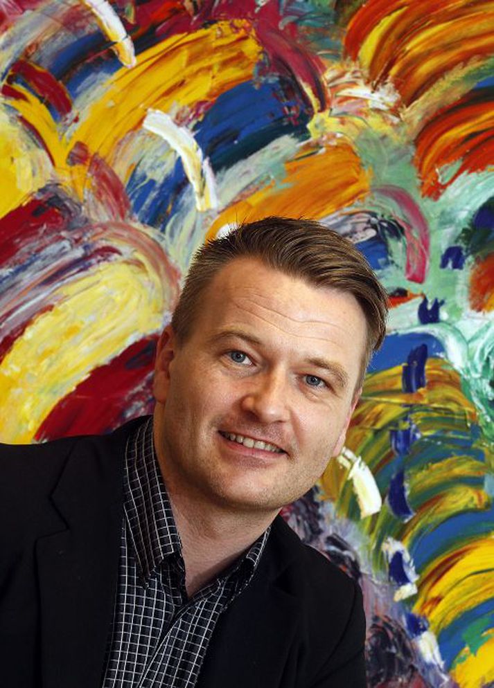 Arnór hefur gaman af því að stúdera tilfinningar.