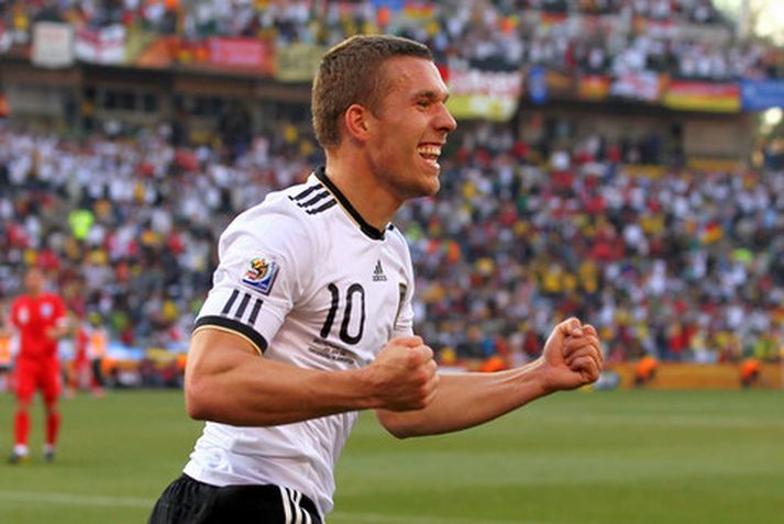 Lukas Podolski í leik með þýska landsliðinu.