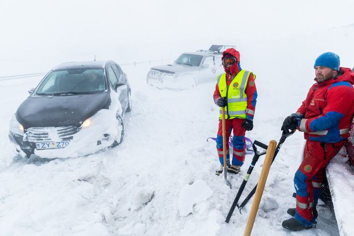 Frá björgunaraðgerðum á Hellisheiðinni í síðustu viku.