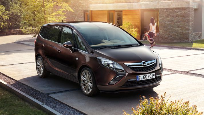 Opel Zafira Tourer.