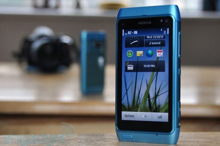 Nokia N8