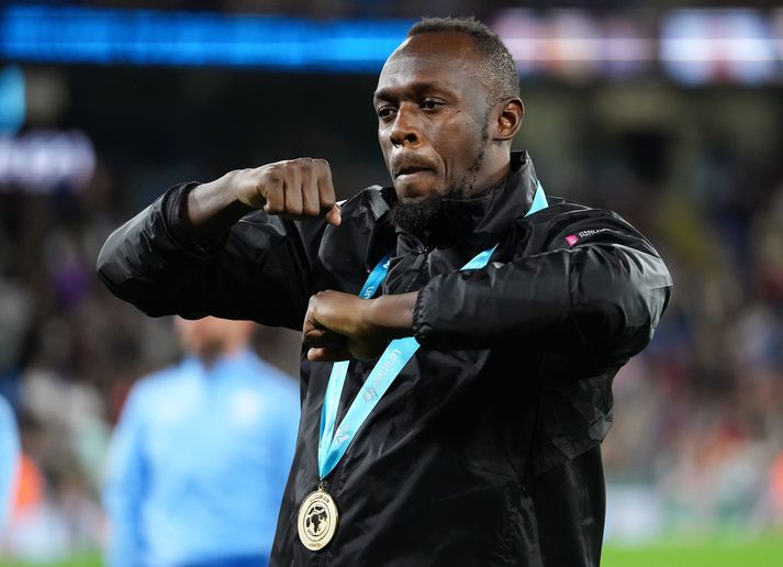 Usain Bolt hefur skemmt sér ágætlega síðan hann lagði hlaupaskóna á hilluna. Til að mynda tók hann þátt í fótboltaleik á vegum Unicef.