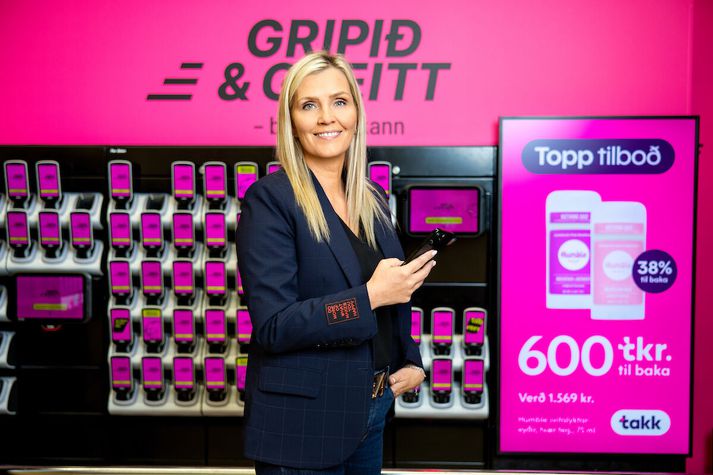 Sesselía Birgisdóttir, forstöðumaður viðskiptavildar, upplifunar og miðlunar hjá Högum, kynnir breytingar á vildarkerfinu.
