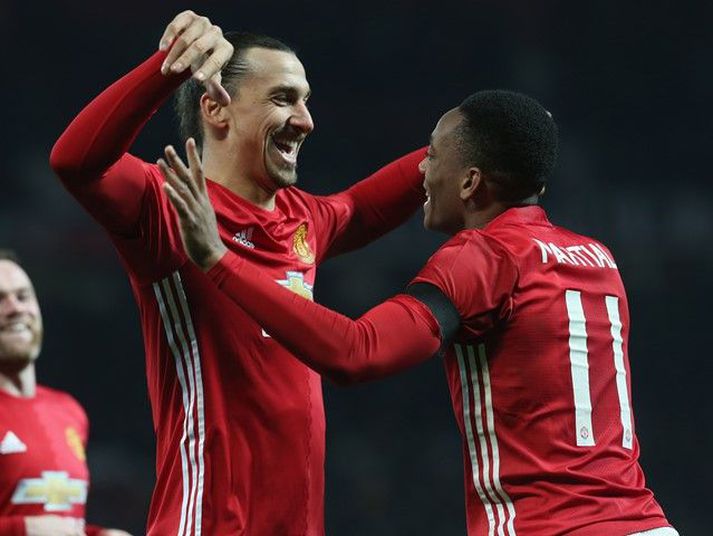 Zlatan og Martial sáu um markaskorun fyrir Man Utd í kvöld.