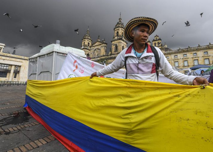 Kólumbíska þjóðin hafnaði friðarsamningi kólumbíska ríkisins og Farc í þjóðaratkvæðagreiðslu í október.