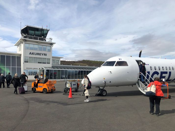 Dæmi eru um að flug milli Reykjavíkur og Akureyrar hafi verið fellt niður með skömmum fyrirvara.