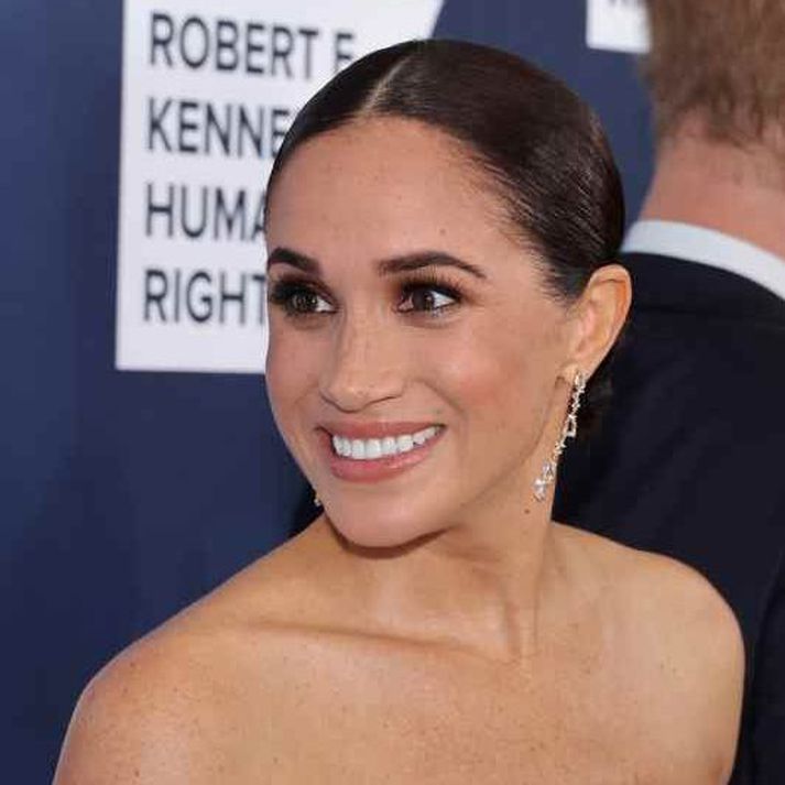 Meghan Markle mun ekki mæta í krýningu Karls