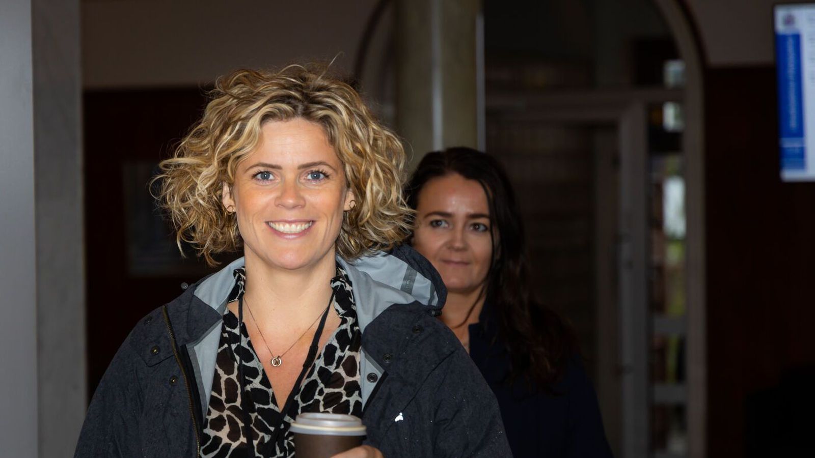 Ein­falt að stýra glæpa­hring frá allt öðru landi