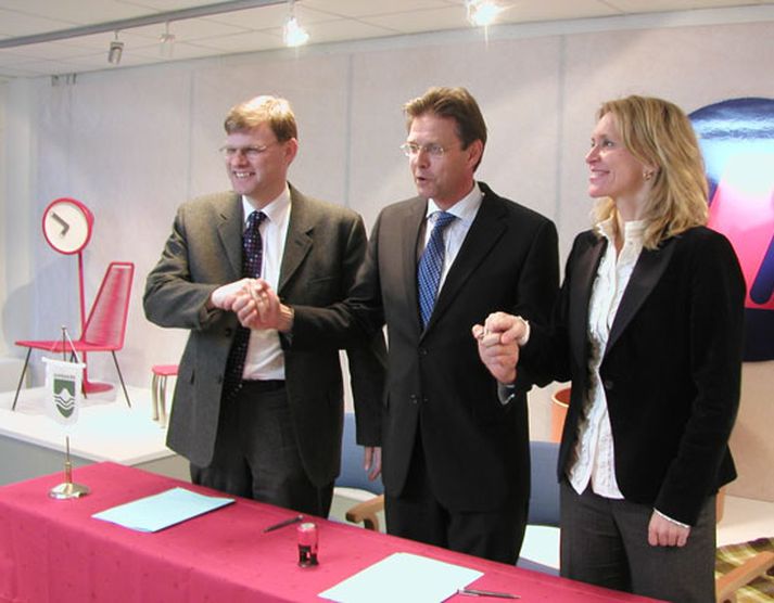Árni M. Mathiesen fjármálráðherra, Gunnar Einarsson bæjarstjóri og Þorgerður Katrín Gunnarsdóttir menntamálaráðherra