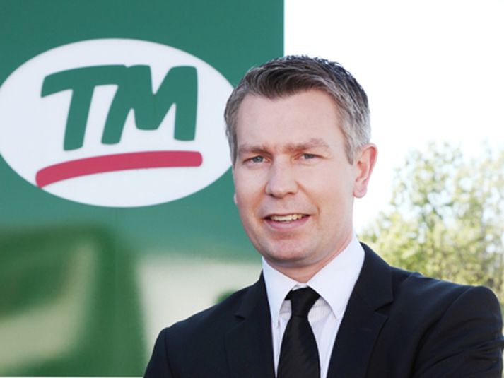 Sigurður Viðarsson, forstjóri TM, segir að samdrátturinn stafi af lækkun fjárfestingatekna.