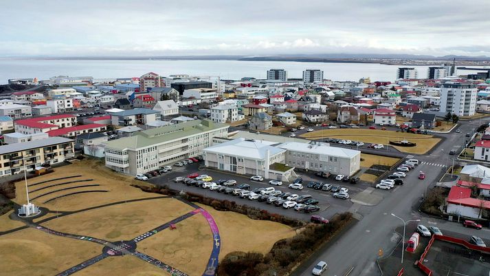 Framkvæmdastjórn Heilbrigðisstofnunar Suðurnesja er ósátt með umræðuna í kringum stofnunina.