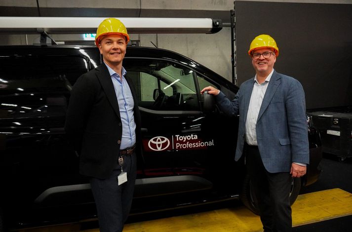 Guðmundur Rúnar Ingvarsson (t.v.), ráðgjafi Toyota Professional, og Hlynur Ólafsson, sölustjóri Toyota Professional, verða í eldlínunni á stórsýningunni Verk og vit næstu daga þar sem nokkrir fyrirtækjabílar verða kynntir. 