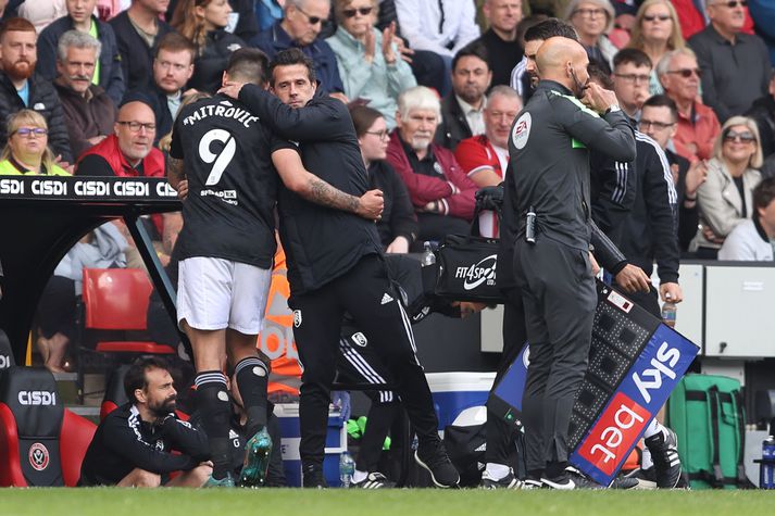 Marco Silva og Mitrović sem er mögulega á leið frá Fulham.