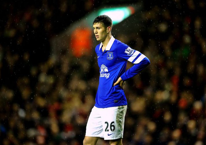 John Stones í leik með Everton.