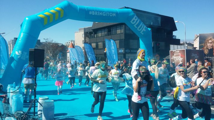 Dagur B. Eggertsson borgarstjóri var meðal þeirra sem tóku þátt í The Color Run Íslandi. 