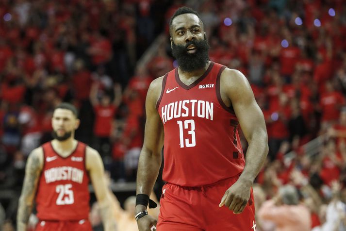 James Harden hefur farið mikinn í NBA-deildinni undanfarin ár.