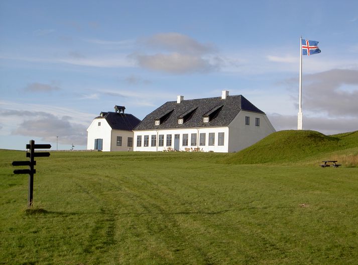 Viðeyjarstofa var endurbyggð á árunum 1986-1988.