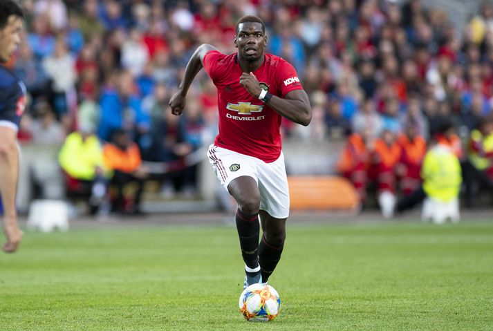 Solskjær er viss um að Pogba verði áfram hjá Manchester United.