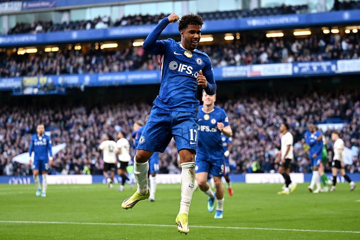 Andrey Santos fagnar marki sínu í kvöld