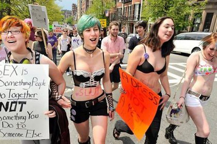 Frá druslugöngu í Boston.