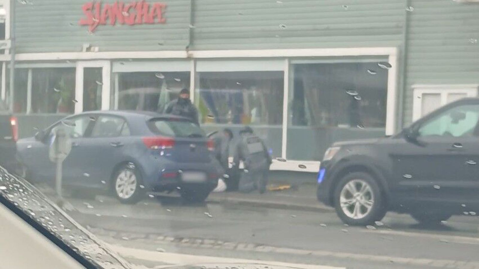 Tveir hand­teknir í sérsveitaraðgerð á Akur­eyri