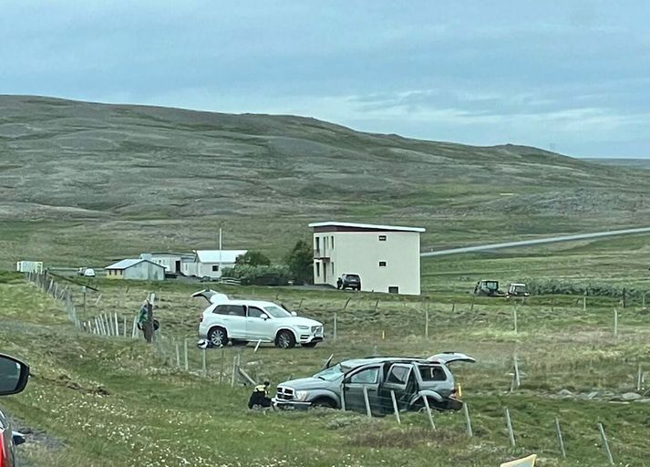 Slysið varð í Vatnsskarði, skammt frá Varmahlíð.