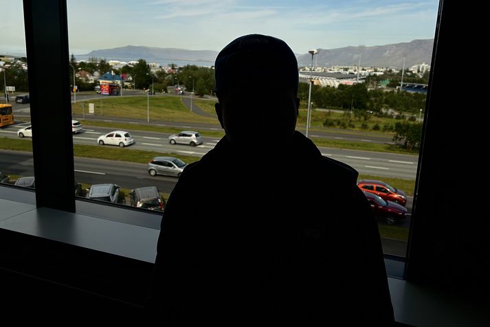 Fares segist vera miklu meiri Íslendingur en Túnisi en hann er tvítugur í dag og kom hingað 14 ára gamall. 