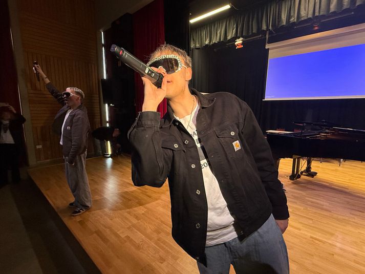 VÆB-bræðurnir sömdu og fluttu lag Barnamenningarhátíðar 2026.