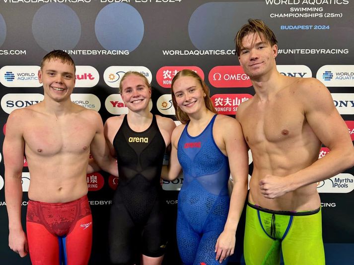 Boðsundssveit Íslands á HM í Búdapest: Guðmundur Leó Rafnsson, Jóhanna Elín Guðmundsdóttir, Snæfríður Sól Jórunnardóttir og Símon Elías Statkevicius.