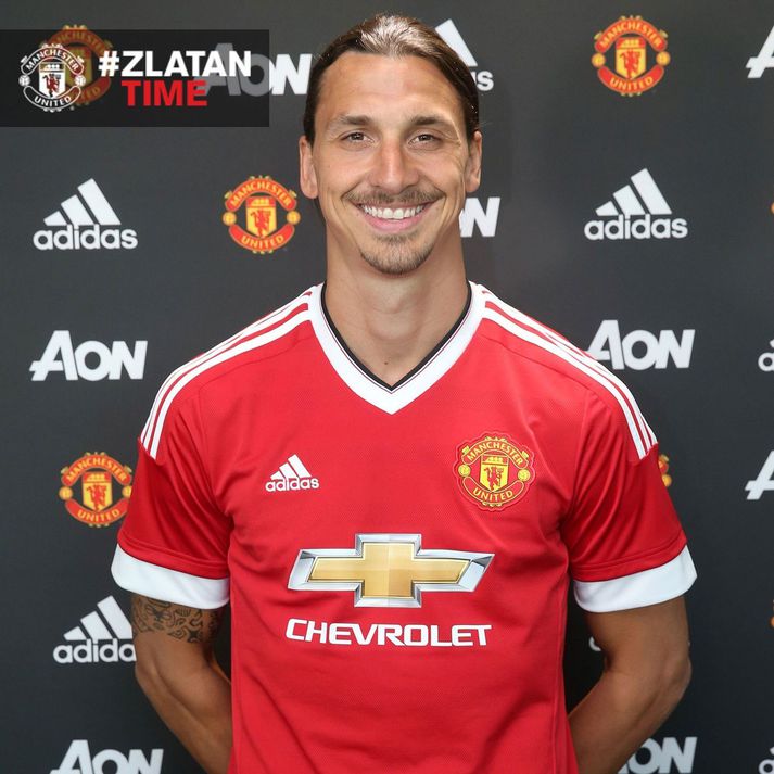 Zlatan er mættur á Old Trafford.