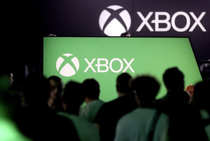 Xbox er einn af risunum á leikjatölvumarkaði. Hallað hefur undan fæti hjá fyrirtækinu að undanförnu og nú taka við umfangsmiklar uppsagnir á starfsfólki.