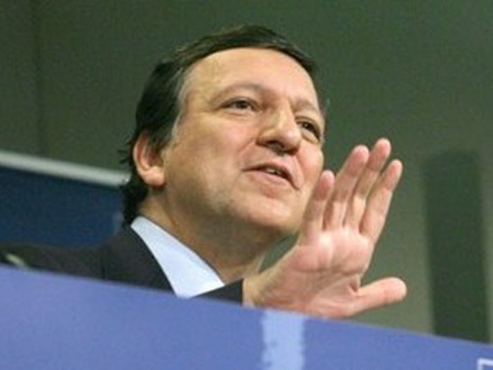 Jose Januel Barroso á blaðamannafundi í Brussel í dag þar sem hann kynnti áformin.