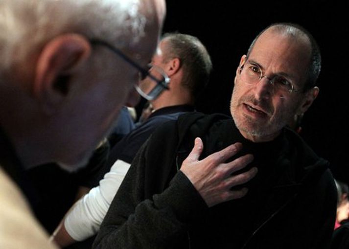 Steve Jobs, forstjóri Apple, hlýtur að njóta kvenhylli ef eitthvað er að marka könnunina sem Bloomberg sagði frá. Mynd/ AFP.