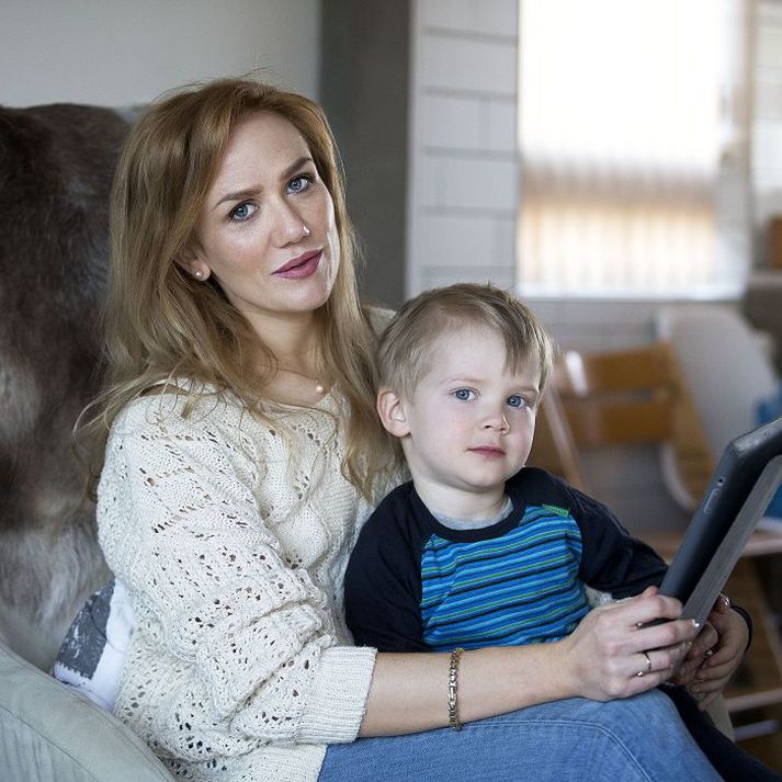 Upphaflega réðst Hanna Kristín Skaftadóttir í að gera bækurnar vegna þess að sonur hennar, Mikael, glímir við málhömlun. Þau hafa gaman af því að lesa saman. 