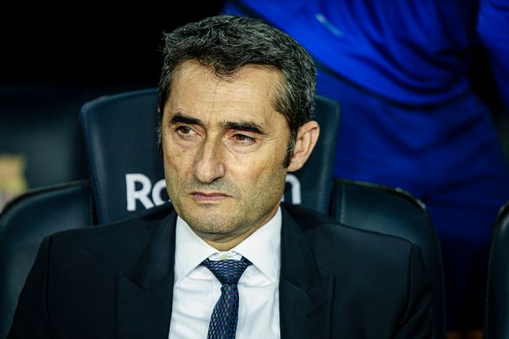 Ernesto Valverde þjálfaði Barcelona frá 2017 til 2020, en hann er nú orðaður við stöðu bráðabirgðarstjóra Manchester United.