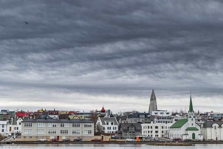 Flokkarnir fjórir hefðu eins manns meirihluta í borgarstjórn næðu þeir saman.