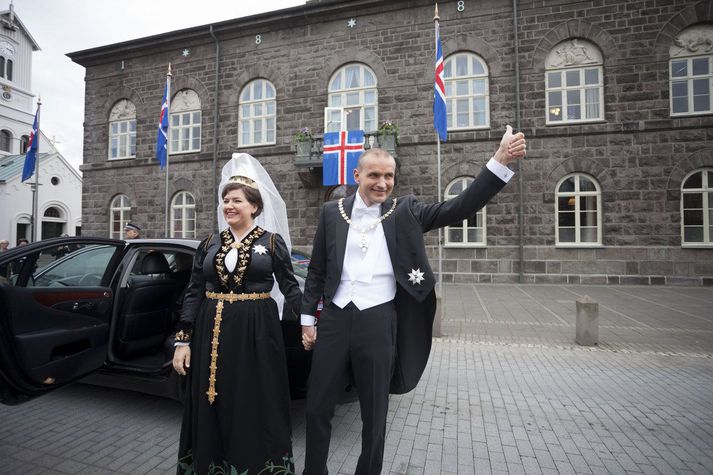 Guðni Th Jóhannesson, forseti Íslands, og Eliza Reid, eiginkona hans, þegar Guðni var settur inn í embætti 2016. 