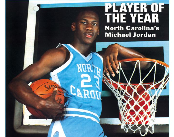 Heppinn safnari á nú treyjuna sem Michael Jordan klæddist á öðru tímabili sínu með North Carolina háskólanum.