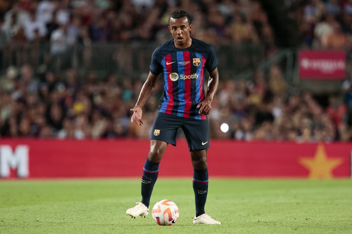 Jules Kounde getur að öllum líkindum ekki tekið þátt í leik Barcelona gegn Real Sociedad á morgun.