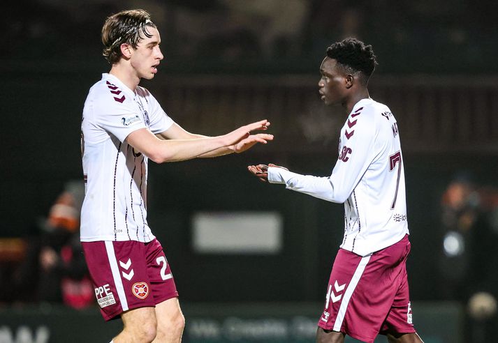 Tómas Bent Magnússon er í stóru hlutverki hjá spútnikliði Hearts.