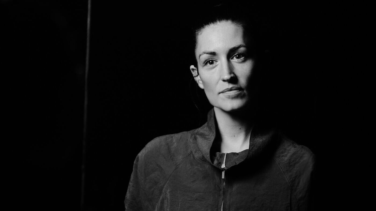 Leikstýrir kærastanum í stærsta harmleik sögunnar