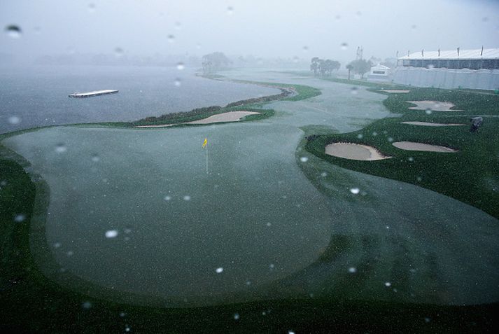 PGA National bókstaflega drukknaði í storminum í gær.