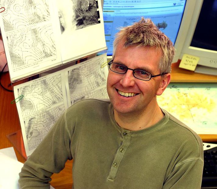Einar Sveinbjörnsson
