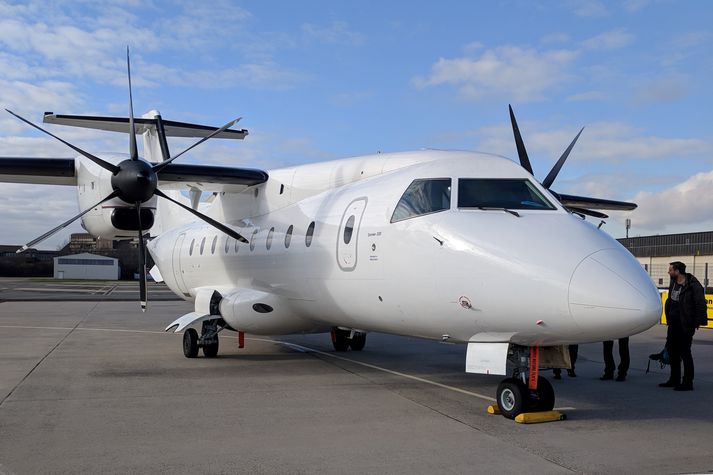 Dornier 328-vélin var keypt í Þýskalandi. Stefnt er að því að hún verði farin að þjóna innanlandsfluginu í apríl.