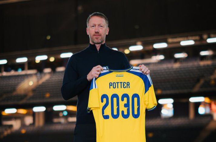 Graham Potter stýrir sænska landsliðinu næstu fjögur árin en fyrst á dagskránni er að reyna að koma liðinu á HM 2026.