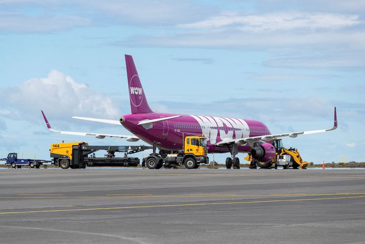 TF-GPA vél WOW air sem lengi vel var í farbanni á Keflavíkurflugvelli eftir gjaldþrot flugfélagsins.