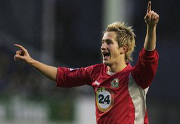 Morten Gamst Pedersen fagnar hér marki sínu fyrir Blackburn í dag