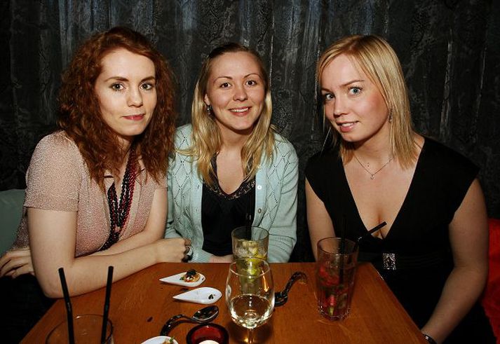 Sáttar Þær Elísabet Heiður, Emma og Freyja voru ánægðar með nýtt útlit á Thorvaldsen.Fréttablaðið/Anton