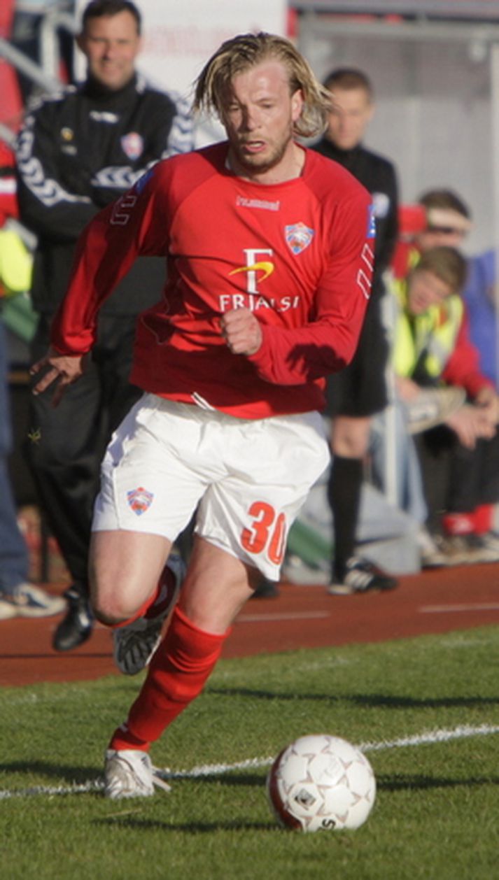 Marel Jóhannsson, leikmaður Vals var sprækur í kvöld. 