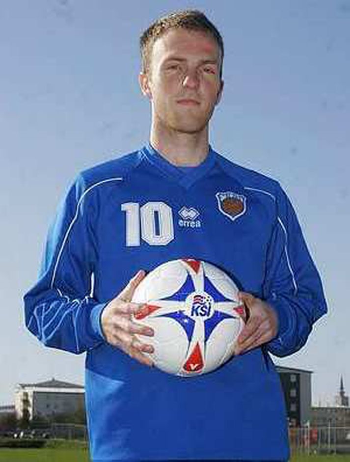 Hjálmar Þórarinsson verður áfram hjá Fram.